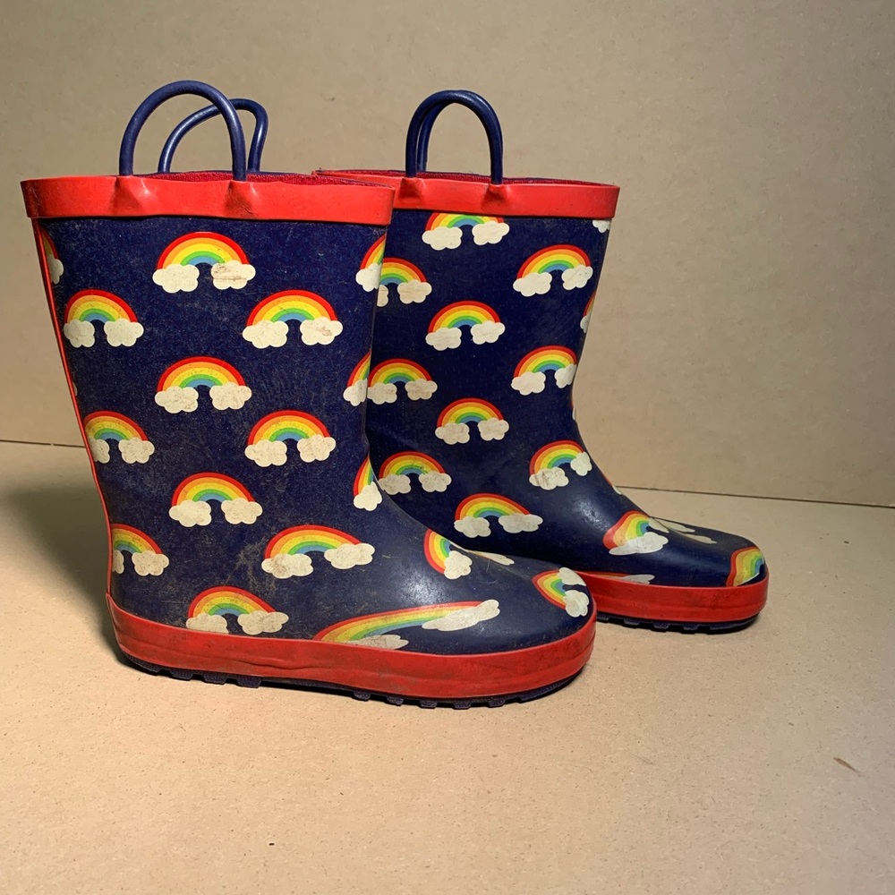 Rainbow Rain boots from MySoft, size big kid girls 3